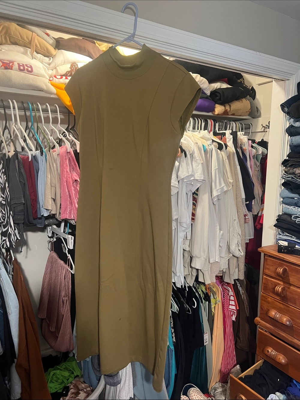 entro Olive Green Mock Neck Cap Sleeve Midi Dress